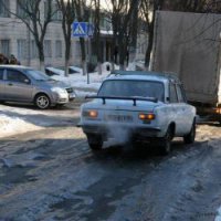 ГИБДД Прикамья просит не менять зимние шины на летние