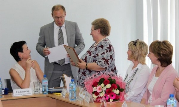 Дмитрий Самойлов обсуждает с директорами школ Перми вопросы образования